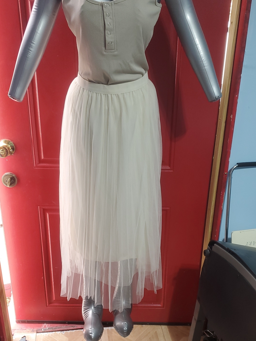 Neutral Cream Tulle Midi Skirt